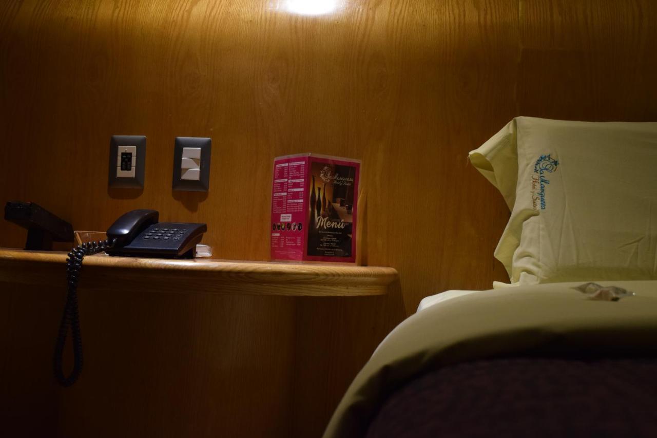 Hotel & Suites La Marquesa トルーカ エクステリア 写真