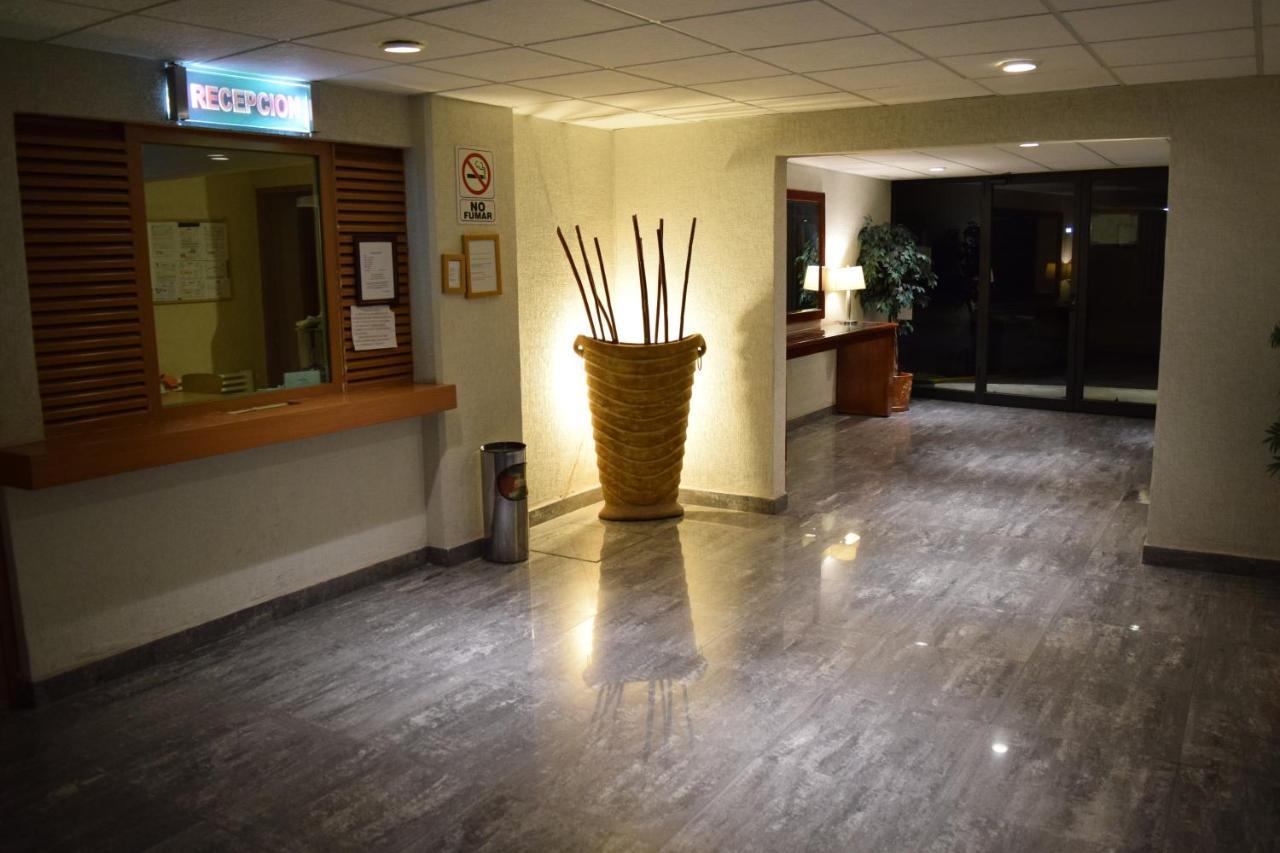Hotel & Suites La Marquesa トルーカ エクステリア 写真